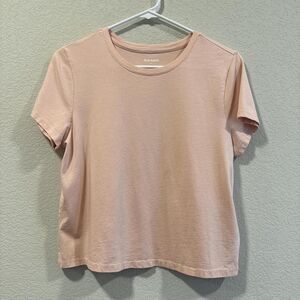 Light pink cropped tee